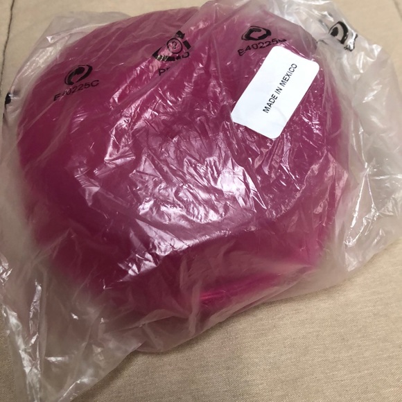 TUPPERWARE Mini Salad Keeper w/ dressing topping keeper & FREE Bonus Tote bag!!! - Picture 7 of 11